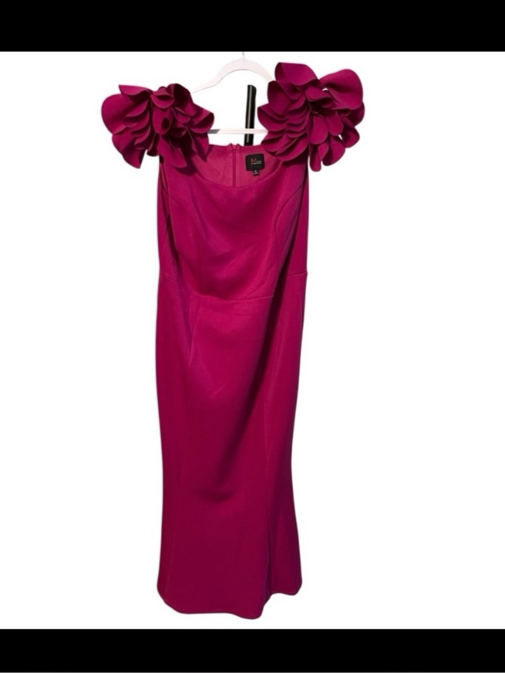 Chic Fuchsia Maxi Dress with Floral Details